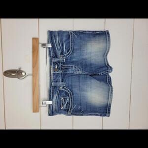 BKE size 29 blue distressed heavyweight jean shortie shorts